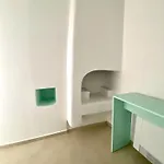 E&m Mykonos Apartmán *